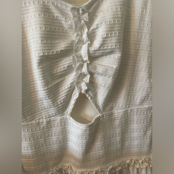 White sundress Ali & Jay size S - Picture 4 of 4